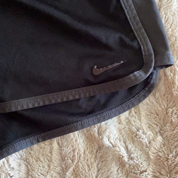 Nike Dri-fit Black Running Shorts Size XS - Picture 2 of 12